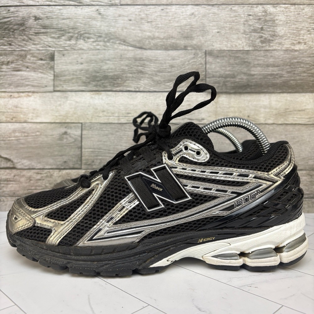 New Balance 1906R - Men's Size 8 /Women's 9.5 - Black Grey White - U1906RCF - Picture 4 of 8
